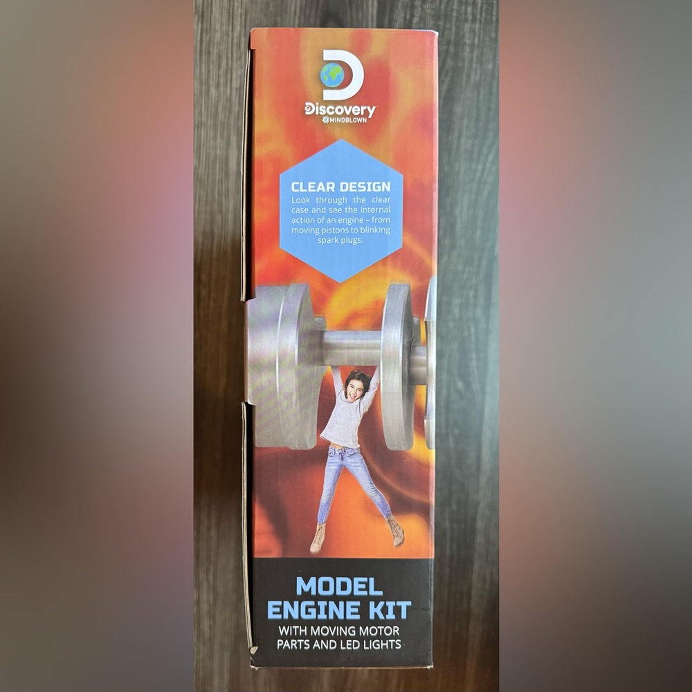 Discovery Mindblown Toy Model Engine Kit - Picture 4 of 6